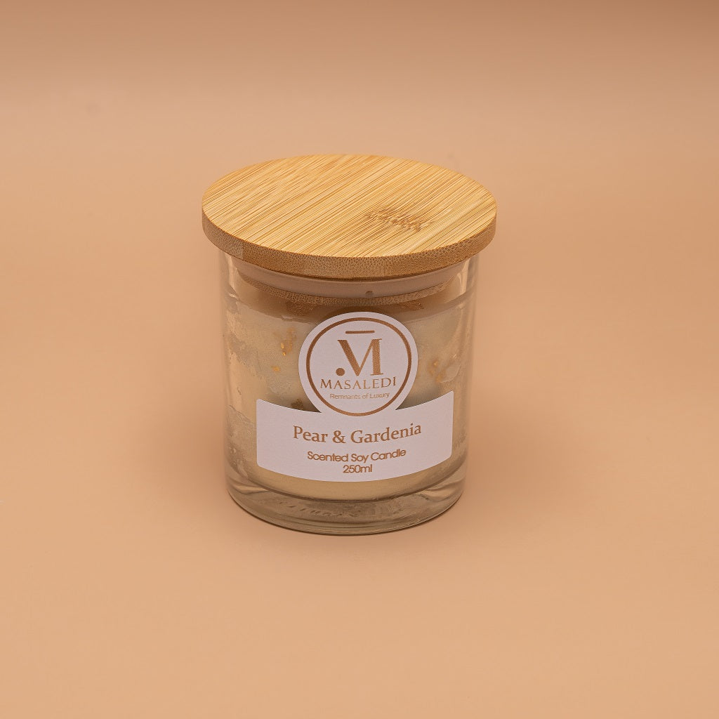 Pear and gardenia scented candle